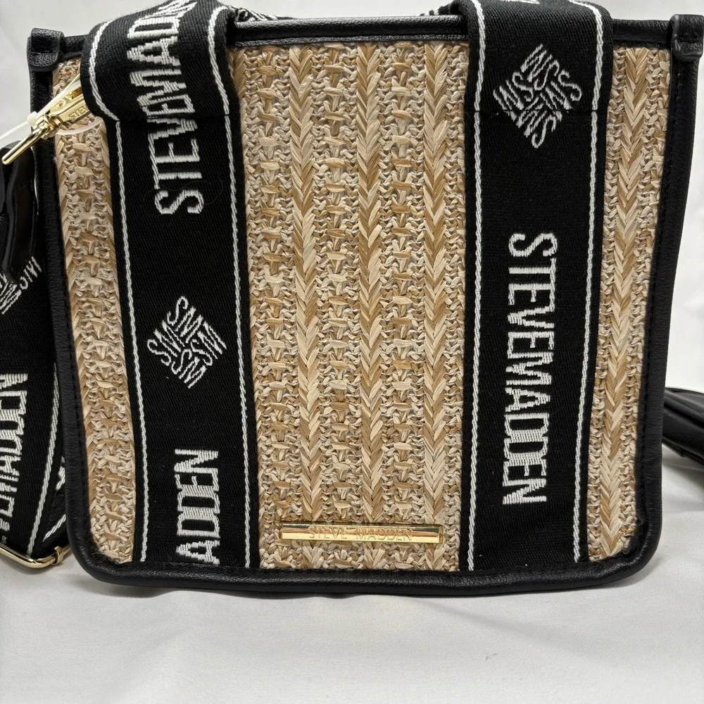 Steve Madden Womens Black Bwebber Straw Satchel Crossbody Purse Bag Earbud Case‎